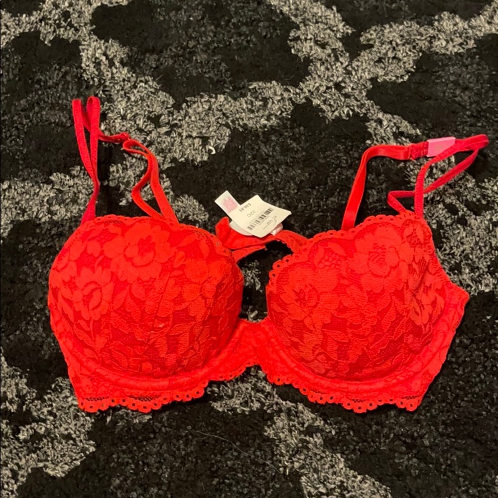 RED LACE BRA NEW WITH TAG by Pink